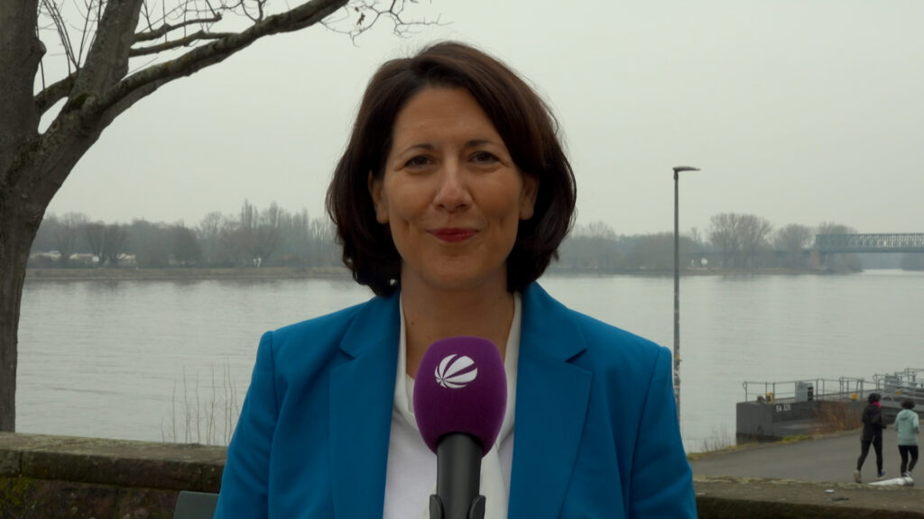 Wirtschaftsministerin Schmitt zum Zollstreit