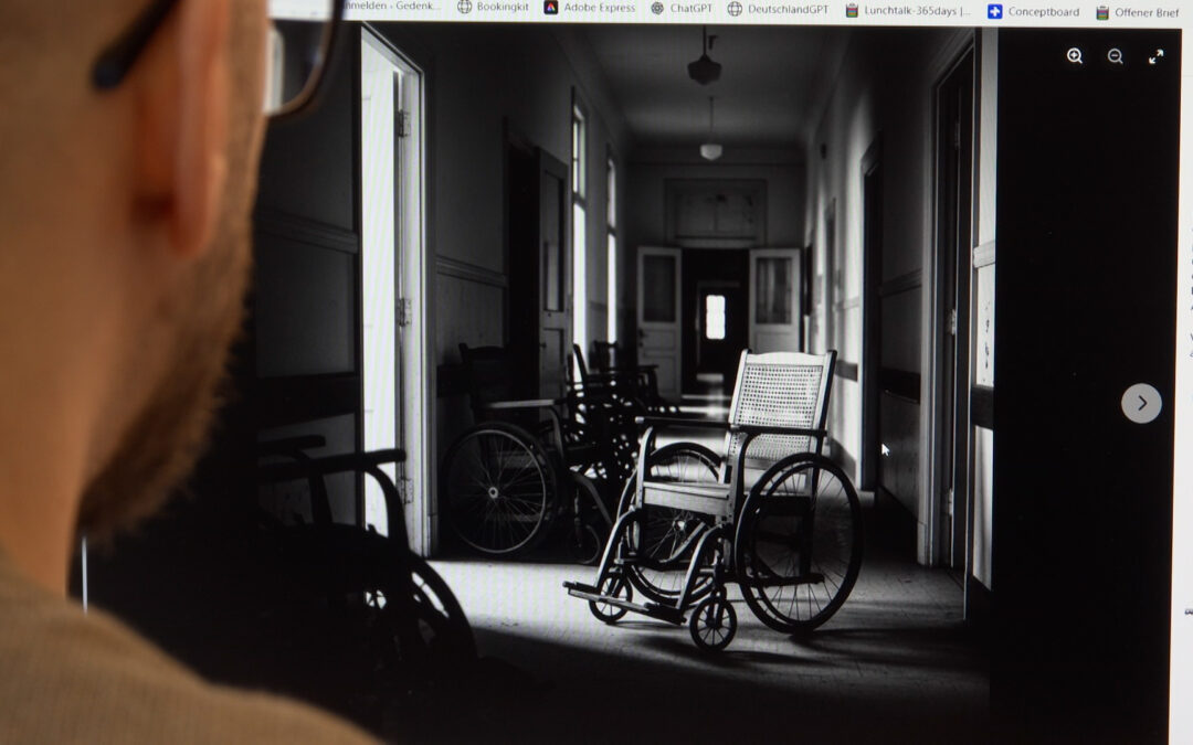 Gedenkstätten wehren sich gegen KI-Fakes